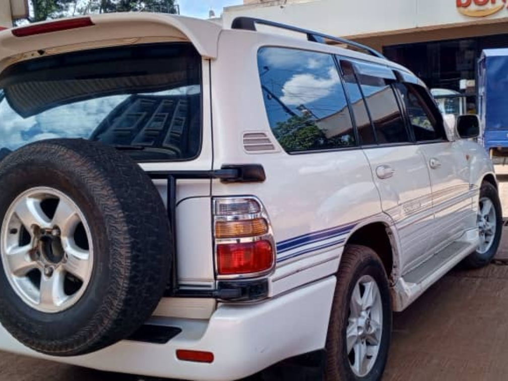 car hire rwanda