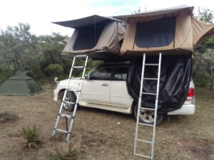 Rent land cruiser v8 in Uganda